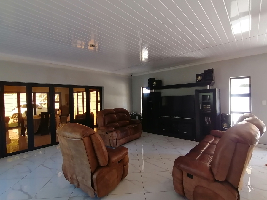 4 Bedroom Property for Sale in Klerksdorp Rural North West